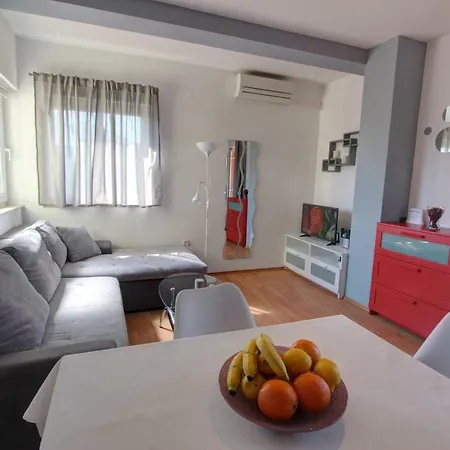 Appartamento Apartman Pula
